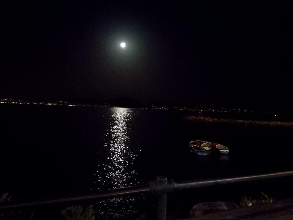 Venitozzi Home Nápoly Kültér fotó